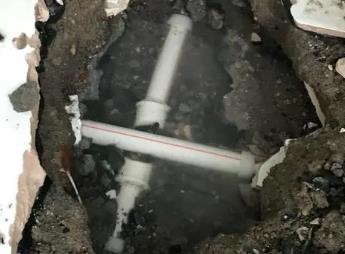 承德阳台漏水维修公司为您分享楼上楼下漏水怎么处理